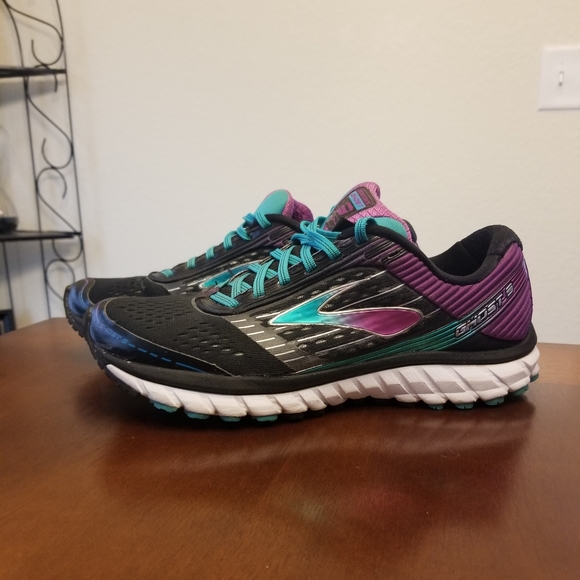 Brooks Shoes - Brooks Ghost 9